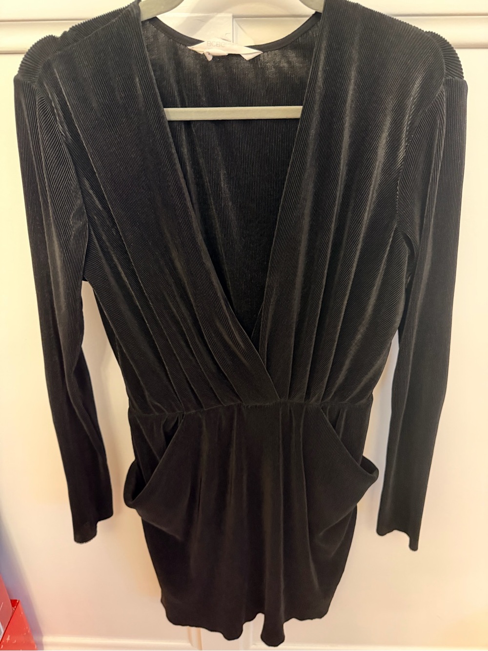 BCBG Women's Black Long-Sleeve Wrap Dress